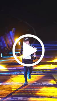 BIB:  <button type="button" onclick="openModal(26963808)" class="btn btn-primary btn-sm float-right" data-toggle="modal" data-target=".modal-high-quality">
                <i class="fa fa-download"></i> Download
                </button>